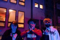 photo-1633465783141-39f00875008b EJAE dan Ledakan Soundtrack KPop Demon Hunters: Kenapa OST Fiksi Bisa Jadi Berita Musik Besar di 2026